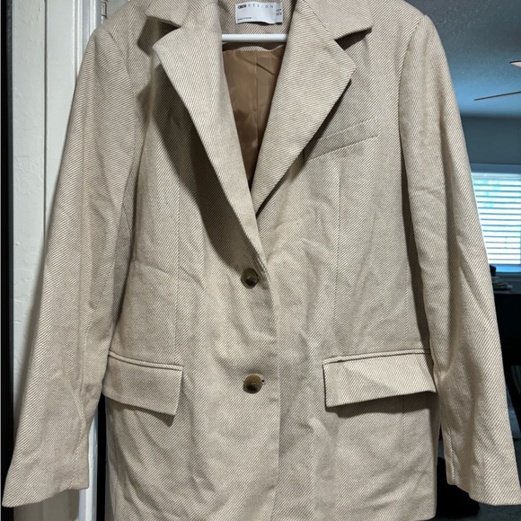 ASOS pinstripe almond blazer, oversized and lined. Size 8. - Picture 1 of 5